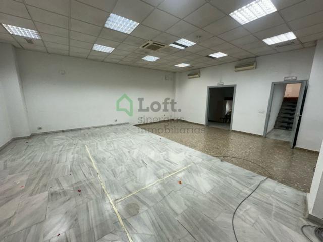 Local En alquiler en Badajoz photo 0