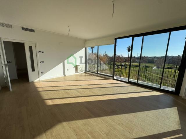 Unifamiliar Separadas En venta en Badajoz photo 0