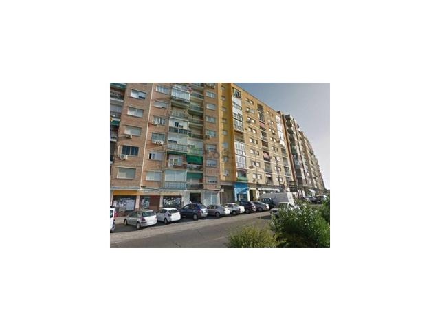 Piso En venta en Badajoz photo 0