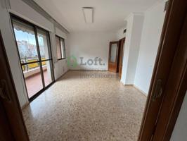 Piso En venta en Badajoz photo 0