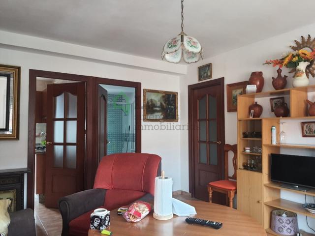 Piso En venta en Badajoz photo 0