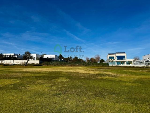Terrenos Edificables En venta en Badajoz photo 0
