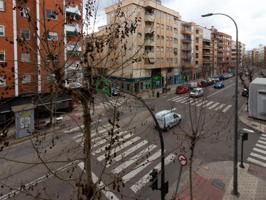 Piso En venta en Badajoz photo 0