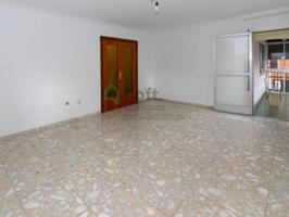 Piso En venta en Badajoz photo 0