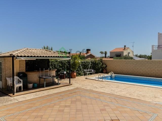 Piso En venta en Badajoz photo 0