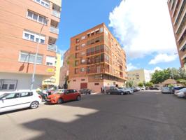 Piso En venta en Badajoz photo 0