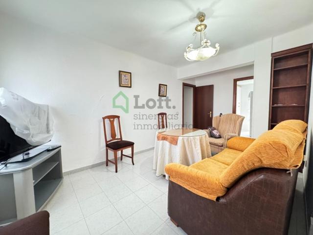 Piso En venta en Badajoz photo 0