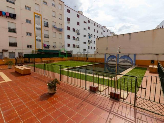 Piso En venta en Badajoz photo 0