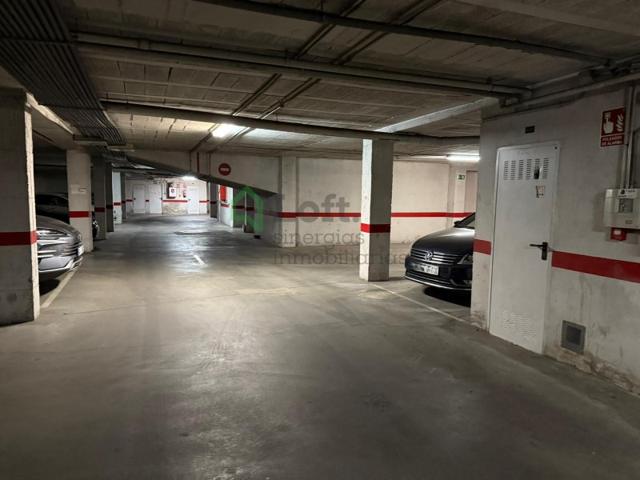 Parking Subterráneo En venta en Badajoz photo 0