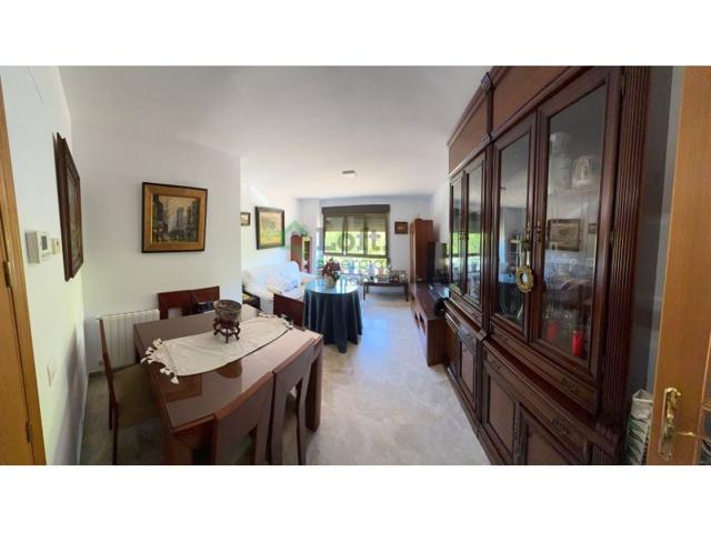 Piso En venta en Badajoz photo 0