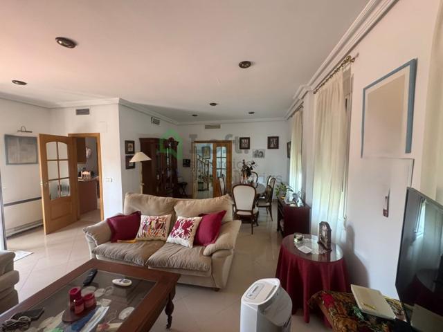 Piso En venta en Badajoz photo 0