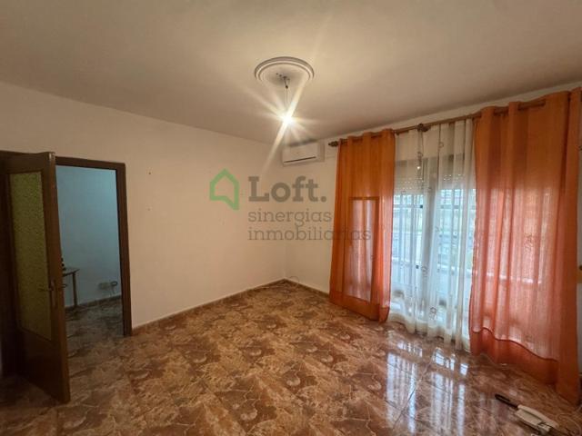 Piso En venta en Badajoz photo 0