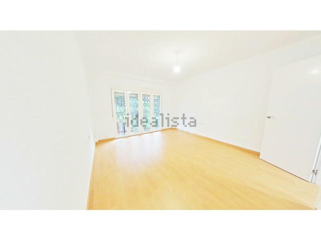 Piso En alquiler en Sant Pau, Valencia photo 0