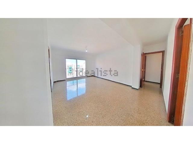 Piso En venta en Valencia photo 0