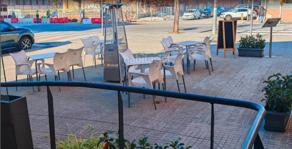 RESTAURANTE EN TRASPASO CON TERRAZA photo 0