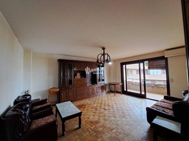 Piso en venta en Villanueva de la Serena photo 0