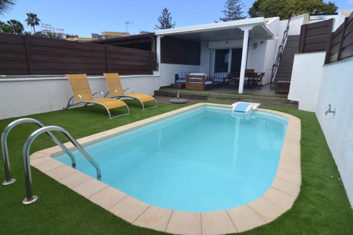 Fantástico Bungalow Privado en Primera Linea de Mar photo 0