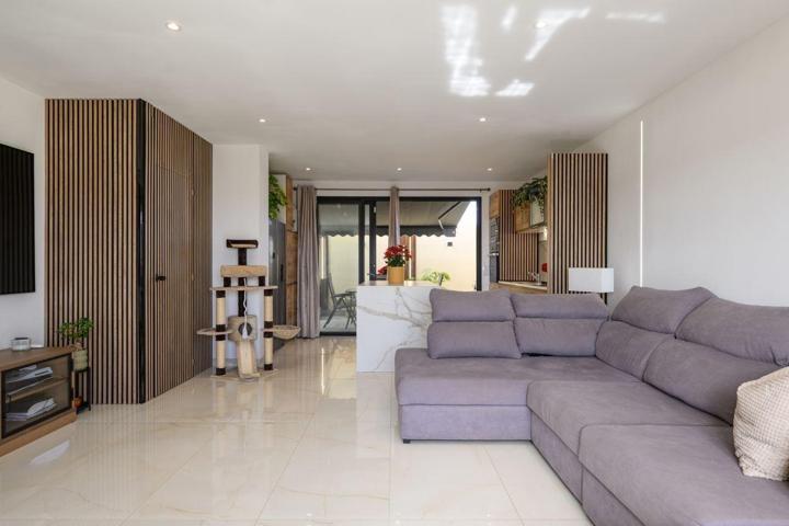 Magnífico Chalet adosado de nueva construcción en El Tablero photo 0