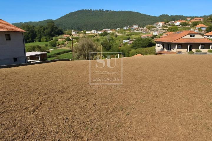PARCELA CON PROYECTO Y LICENCIA LLENA DE SOL! photo 0