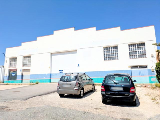 NAVE INDUSTRIAL EN VENTA photo 0