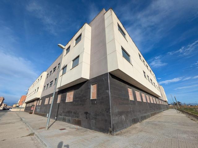 EDIFICIO EN VENTA EN DELTEBRE photo 0