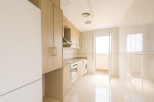 VENTA PISO CON PARKING, TRASTERO Y PISCINA COMUNITÁRIA EN L'ALDEA photo 0