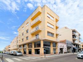 EDIFICIO EN VENTA EN LA RÀPITA photo 0