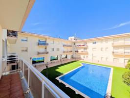 PISO EN VENTA DE 3 HABITACIONES CON PISCINA EN L'ALDEA photo 0