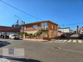 Casa En venta en Santa María Del Páramo photo 0