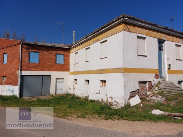 Casa En venta en San Andrés Del Rabanedo photo 0