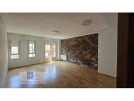 Dúplex En venta en San Andrés Del Rabanedo photo 0