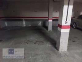 Parking En alquiler en León photo 0