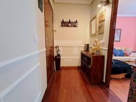 Venta de piso en Vigo - Teis photo 0