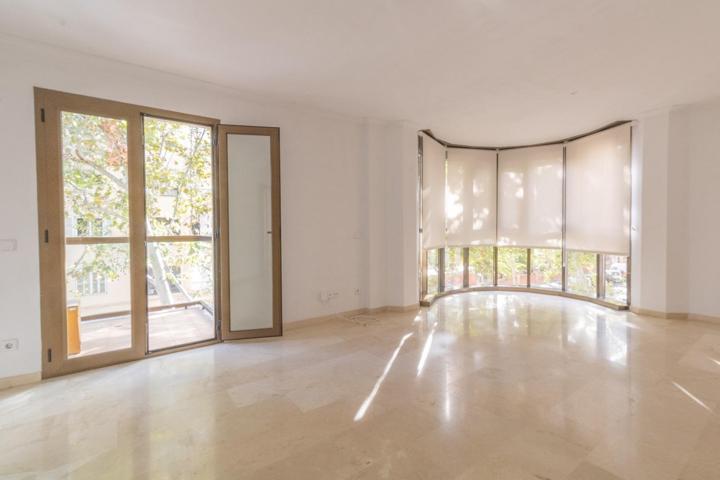 VIVIENDA CON 4 HABITACIONES, 2 BAÑOS Y PLAZA DE APARCAMIENTO INCLUIDA photo 0