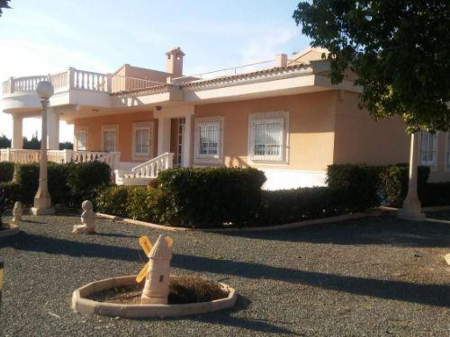 Casa / Chalet en venta en San Vicente del Raspeig de 400