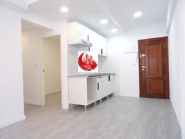 ¡ 1er PISO SIN ASCENSOR en venta de 5 dormitorios, 2 baños y amplio balcón en Jose Mª de La Puerta! photo 0