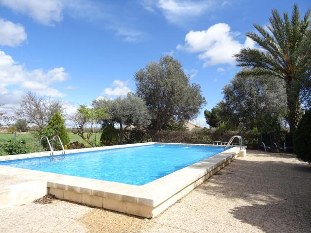 ¡Chalet en Venta en La Palma con parcela de 10.000m2! photo 0