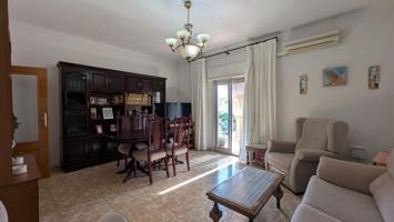 Piso en Venta zona RAMÓN Y CAJAL photo 0