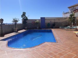 For sale in Nerja with 7 bedrooms photo 0