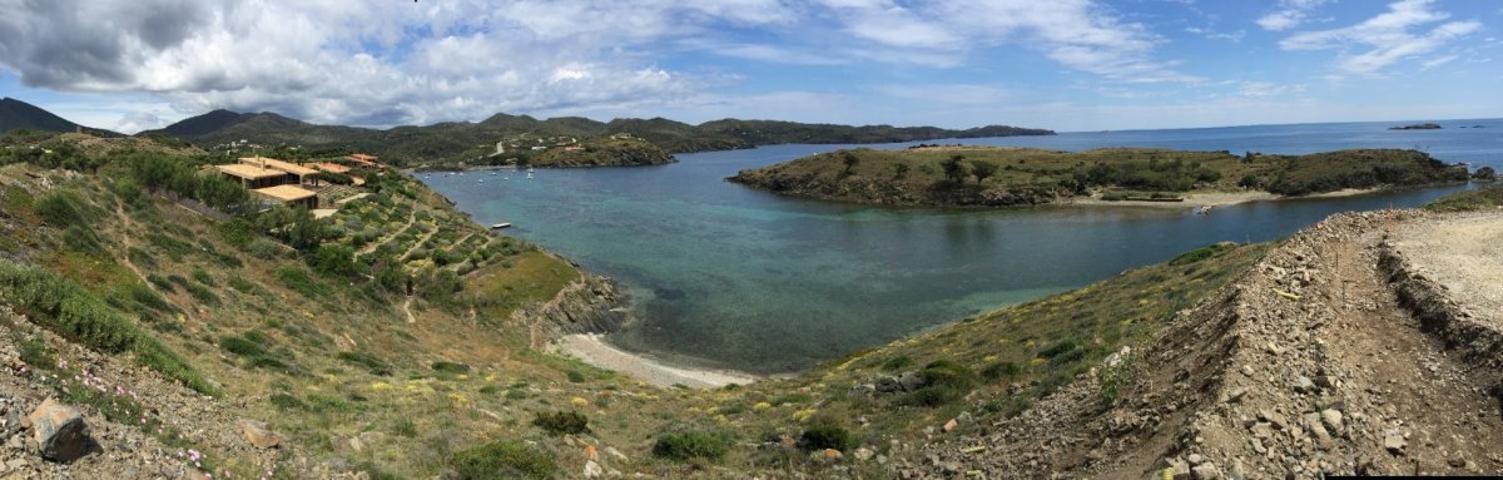 Gran solar en primerísima línea de mar en la joya de la Costa Brava photo 0