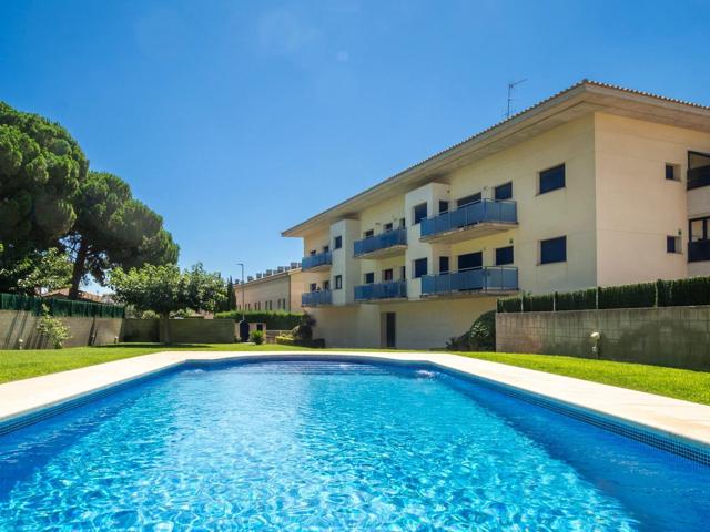 Fantástico dúplex a solo 650 m de la playa y junto a todos los servicios! photo 0