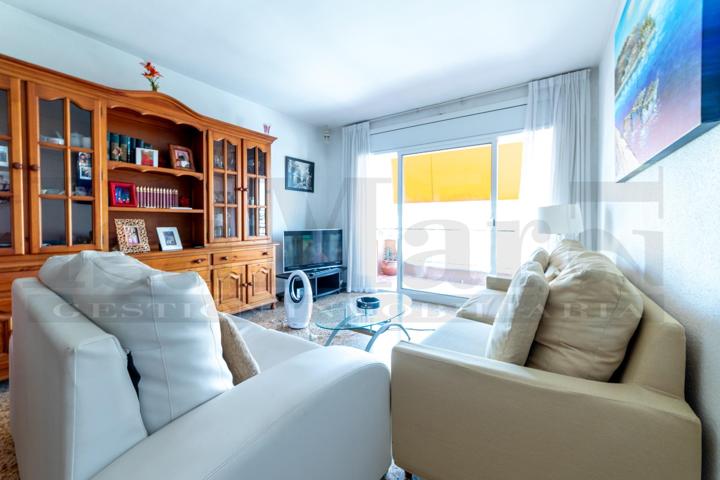 EN EL CENTRO DE SEGUR DE CALAFELL photo 0