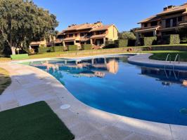 Casa en alquiler en la exclusiva urbanización Golf Peralada - Costa Brava photo 0