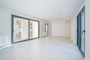 Piso En venta en Centre, Figueres photo 0