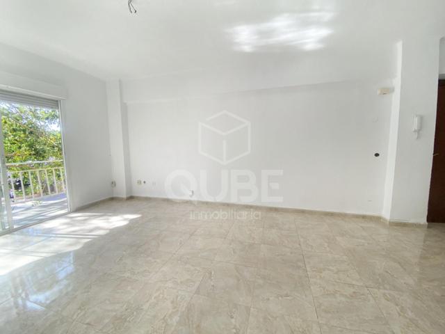 Piso En venta en Olletas-Sierra Blanquilla, Málaga photo 0