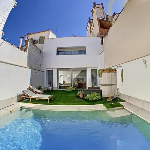 Casa En venta en Andalucia, Cuevas De San Marcos photo 0