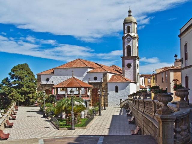 Local En venta en Los Realejos photo 0