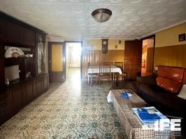 Oportunidad única en Figueruelas: Casa histórica con gran potencial photo 0