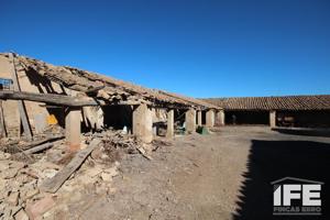 Terreno en venta en Corella de 979 m2 photo 0