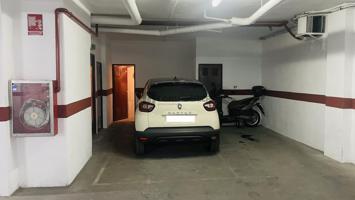 Parking En venta en Benicalap, Valencia photo 0